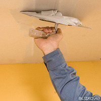 Нанесение шпатлевки на гипсокартонные потолки под окраску