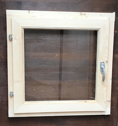 Окно для бани и сауны деревянное 500х500 мм