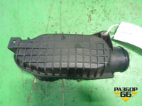 Воздуховод (2.7л 276DT) (4H2Q6K770BB) Land Rover Discovery 3 с 2004-2009г