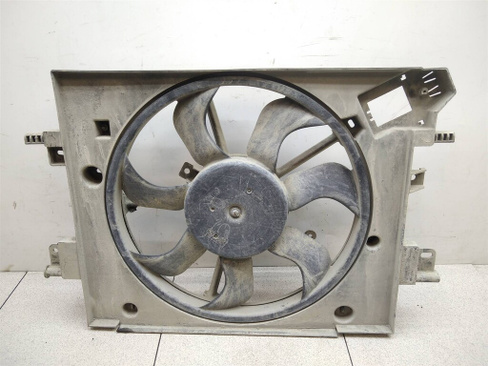 Диффузор вентилятора Renault Logan (L8) 2014-2022 (УТ000214519) Оригинальный номер 214811897R
